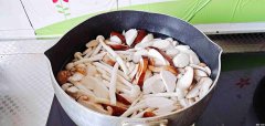 这样做蘑菇，咸香美味好吃不停口…蚝油蘑怎么做好吃