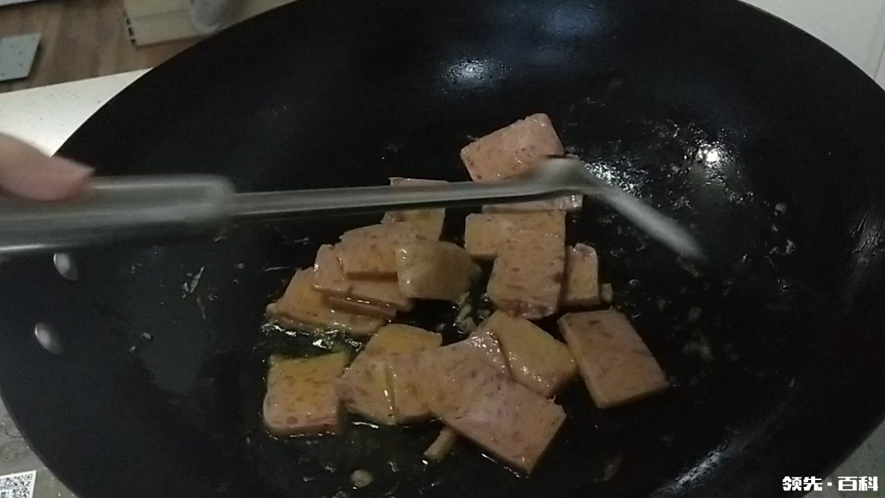 午餐肉炒西葫芦怎么做好吃