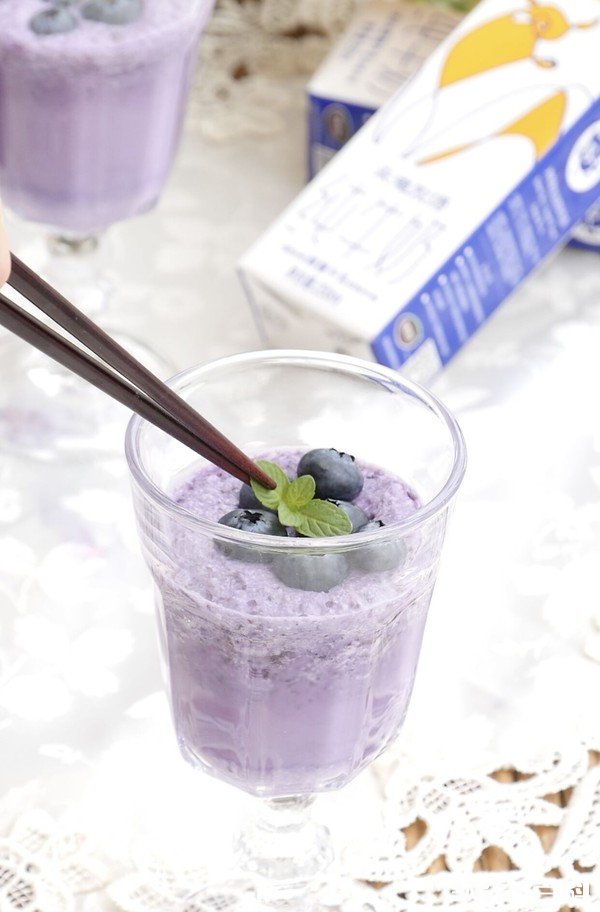 蓝莓牛奶冰沙怎么做好吃