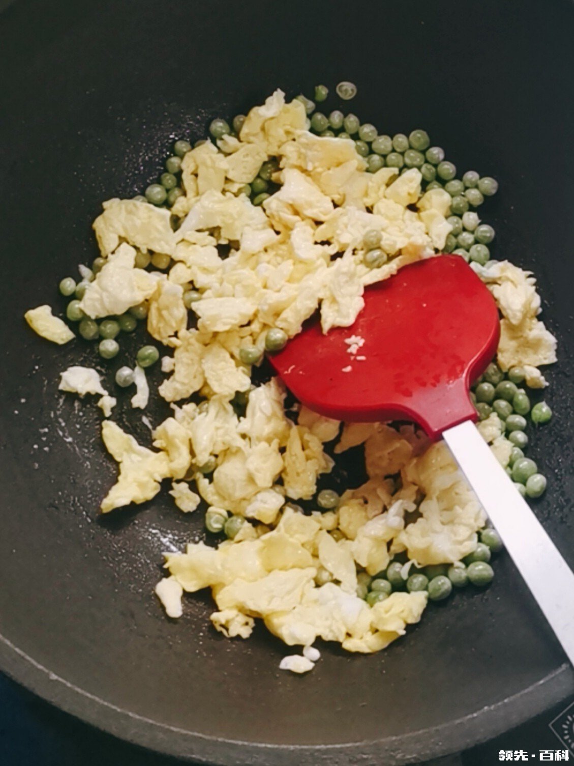 鸡蛋炒青豆怎么做好吃