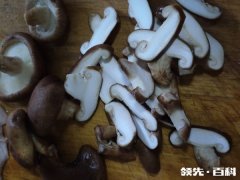 香菇鸡腿炖蘑菇怎么做好吃